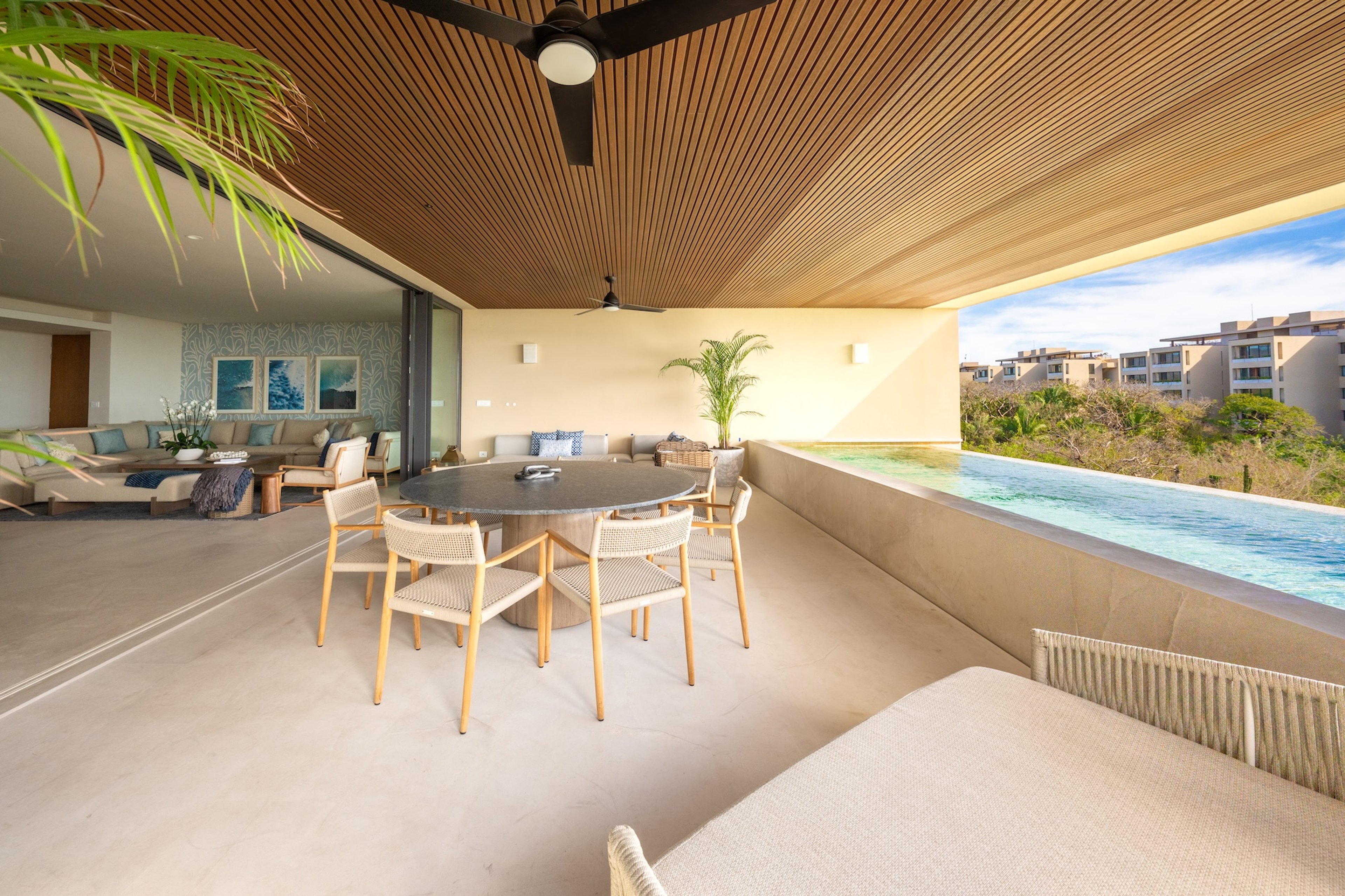 Surf Residences 221 - 2