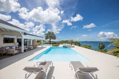 Luxury Villa Photo #5