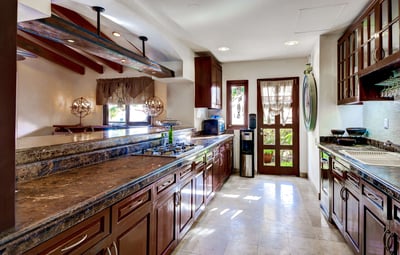 Luxury Villa Photo #12
