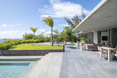 Luxury Villa Photo #13