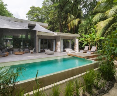 Luxury Villa Photo #2