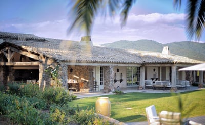 Luxury Villa Photo #4