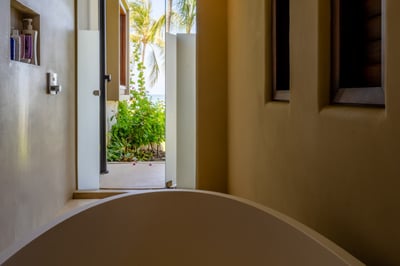 Luxury Villa Photo #64
