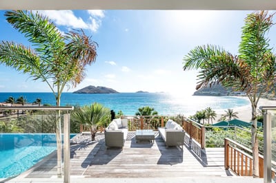 Luxury Villa Photo #6