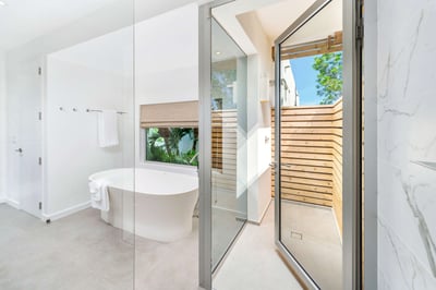 Luxury Villa Photo #23