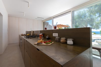 Luxury Villa Photo #24