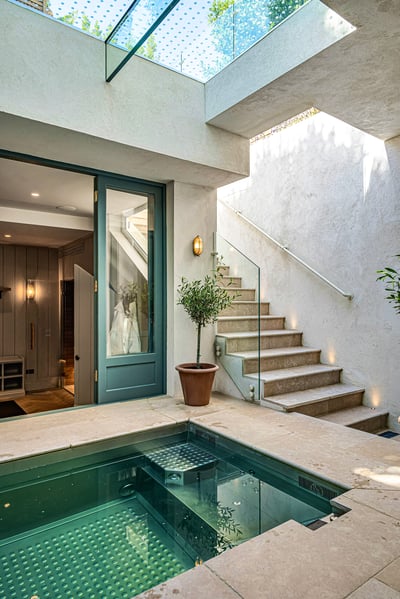 Luxury Villa Photo #40