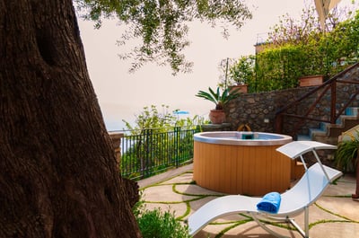 Luxury Villa Photo #11
