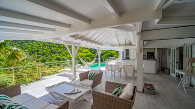 Luxury Villa Photo #15