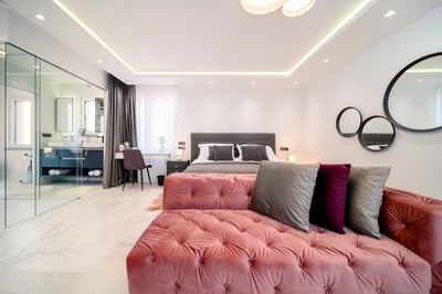 Luxury Villa Photo #33