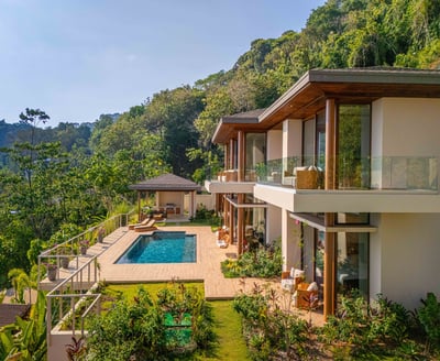 Luxury Villa Photo #2