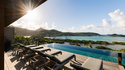 Luxury Villa Photo #15
