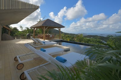 Luxury Villa Photo #3