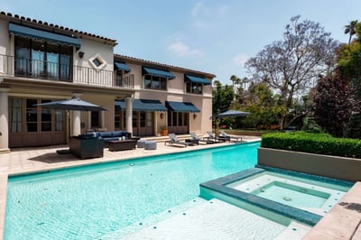 Luxury Villa Photo #2