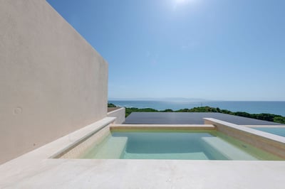 Luxury Villa Photo #8
