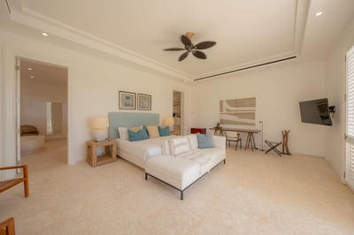 Luxury Villa Photo #67