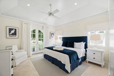 Luxury Villa Photo #12