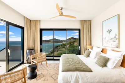 Luxury Villa Photo #30