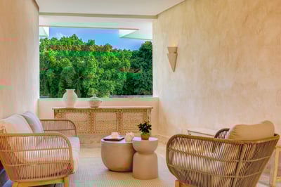 Luxury Villa Photo #30