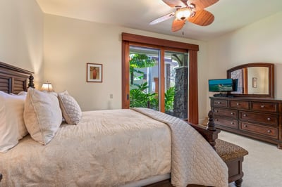 Luxury Villa Photo #28
