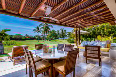 Luxury Villa Photo #10