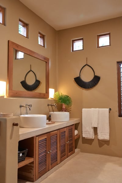 Luxury Villa Photo #13