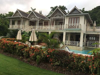 Luxury Villa Photo #8