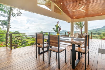 Luxury Villa Photo #41