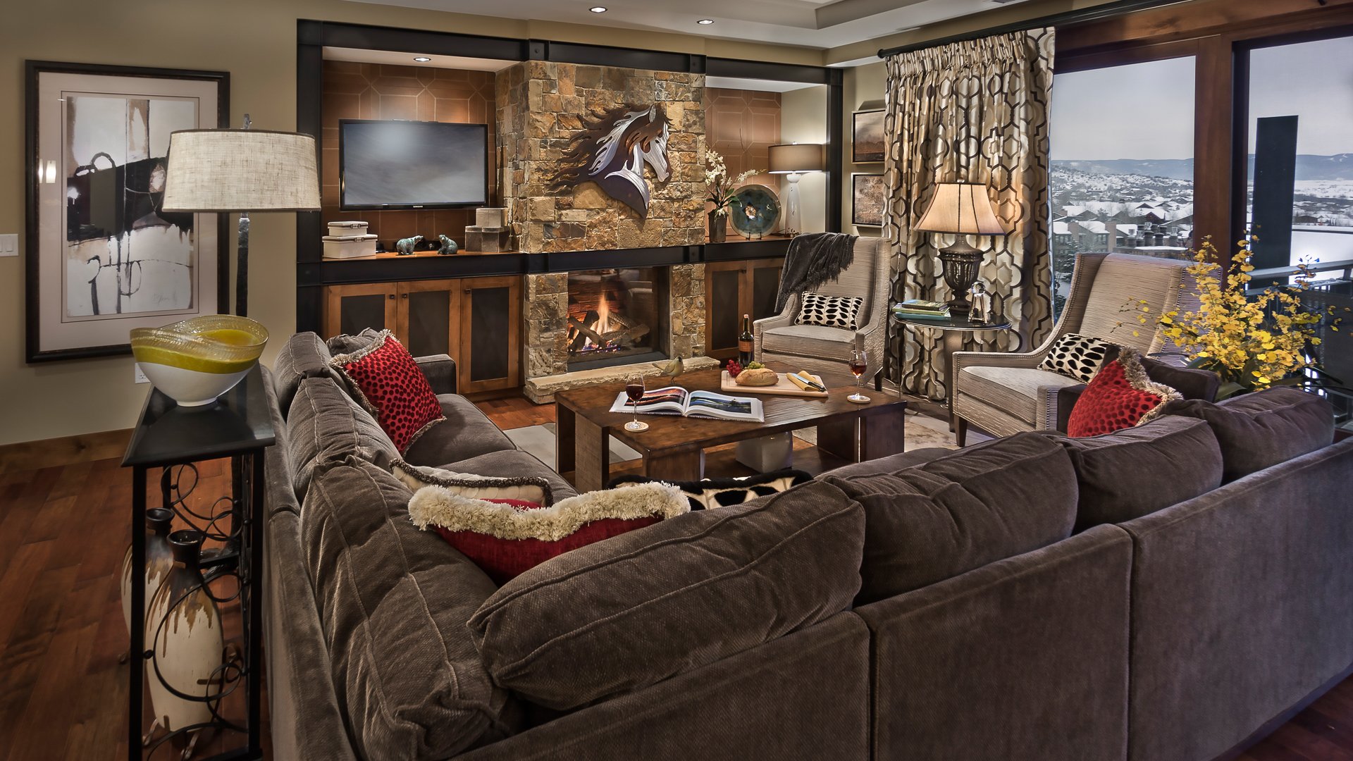 Sleeping Giant Residence