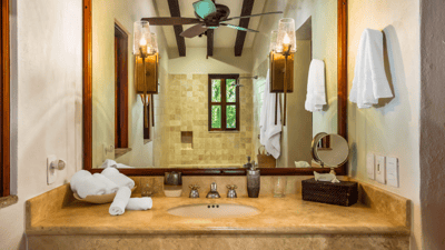 Luxury Villa Photo #47