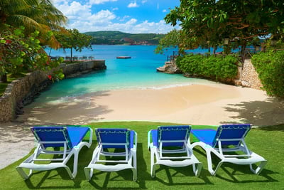 Luxury Villa Photo #9