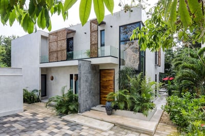 Luxury Villa Photo #27