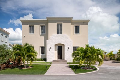 Luxury Villa Photo #8