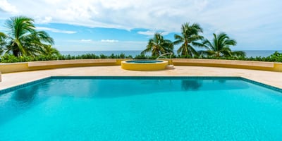 Luxury Villa Photo #4