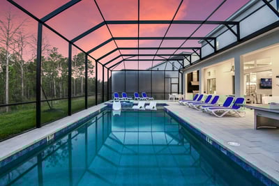 Luxury Villa Photo #4
