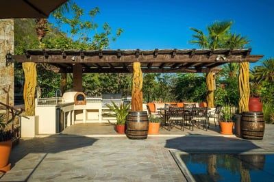 Luxury Villa Photo #18