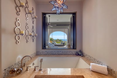 Luxury Villa Photo #70