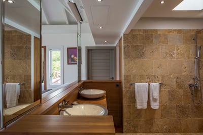 Luxury Villa Photo #19