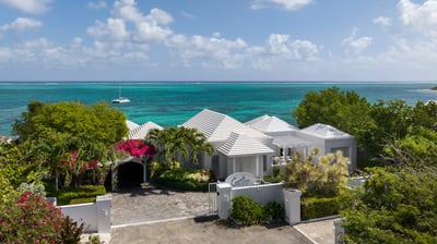 Luxury Villa Photo #31