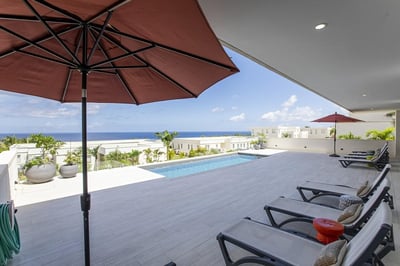 Luxury Villa Photo #6