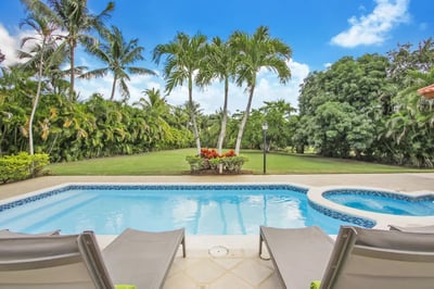 Luxury Villa Photo #8
