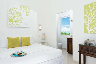 Luxury Villa Photo #8