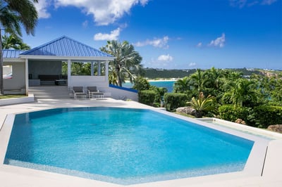 Luxury Villa Photo #5