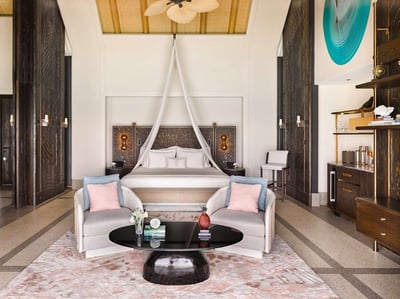 Luxury Villa Photo #3