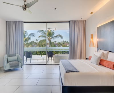 Luxury Villa Photo #51
