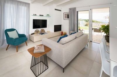 Luxury Villa Photo #22