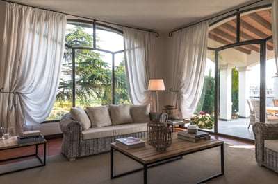 Luxury Villa Photo #15