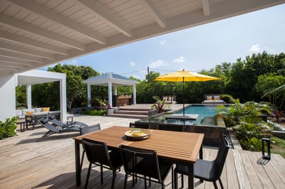 Luxury Villa Photo #11