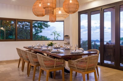 Luxury Villa Photo #23
