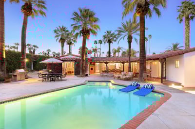 Luxury Villa Photo #4
